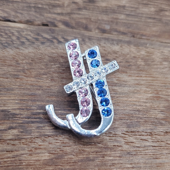 Estate Jewelry - Jack And Jill Crystal Accent Pink & Blue Initial Pin - Women Jewelry B556